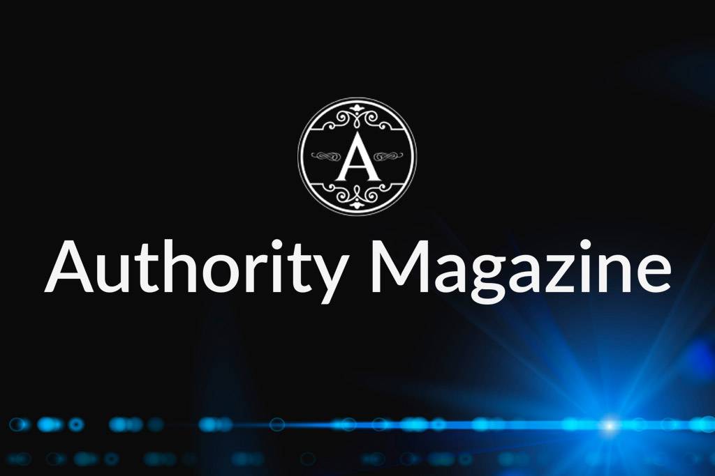 Authority Magazine Logo Card